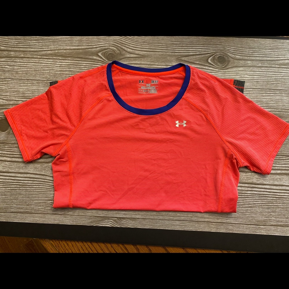 Under Armour Heat gear fitted Women’s tee